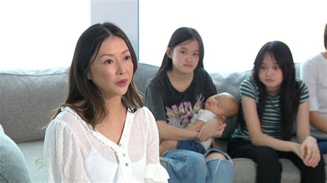 Moms rally around Roseville family after mother suffers stroke.